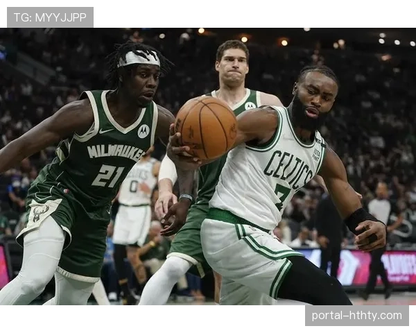 季后赛潜在对决前瞻：如果雄鹿遇见凯尔特人，霍乐迪对旧主的防守策略成看点